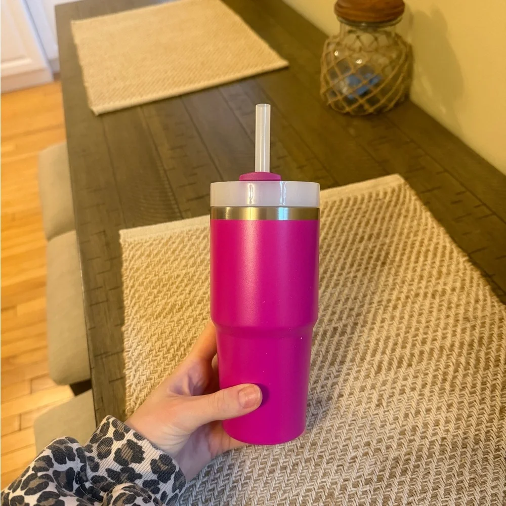 20 oz Stanley - Picture 3 of 4